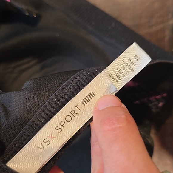 VSX Sport Dynamic Pink and Black Sports Bra - Picture 3 of 3